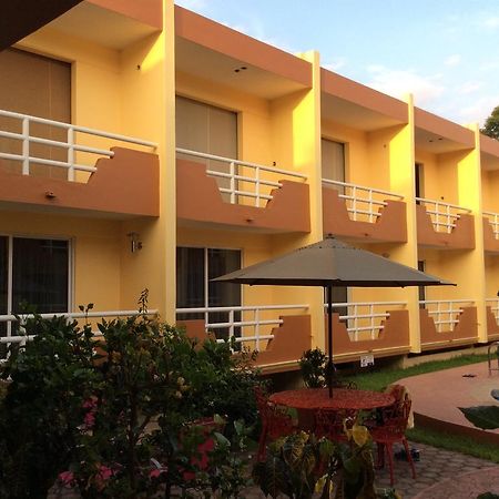 Hotel La Media Luna Inn Huejutla de Reyes Exterior photo